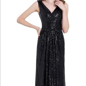 Sleeveless Long Black Sequin Dress (Prom/Wedding/Homecoming) Size 14